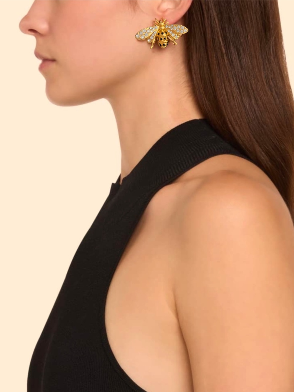 OSCAR DE LA RENTA • Golden Honey
Bee Stud Earrings - Picture 7 of 15